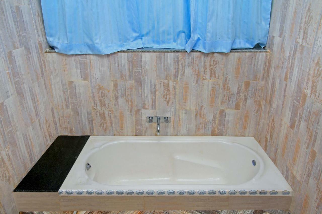 Palette - Arthigamya Spa & Resort Gokarna (Karnataka) Bagian luar foto