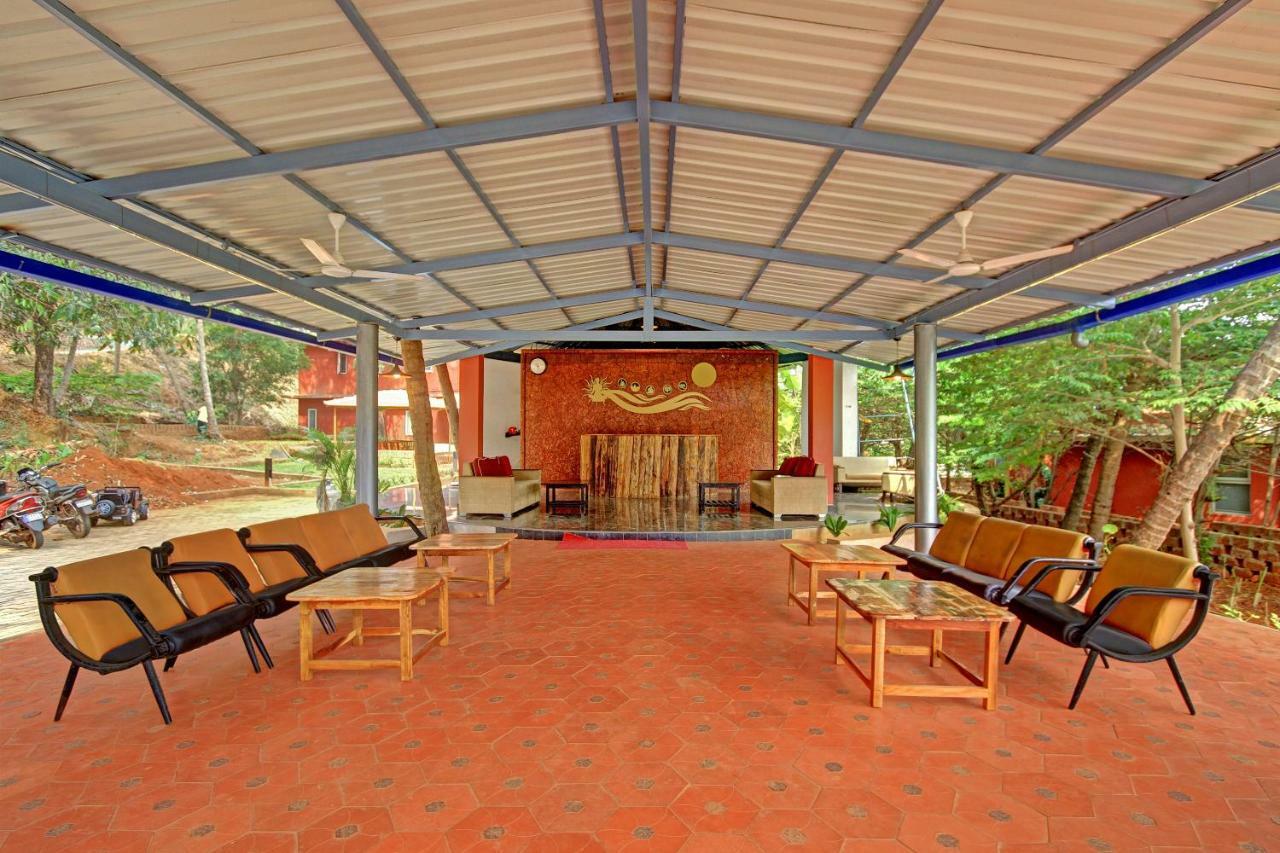Palette - Arthigamya Spa & Resort Gokarna (Karnataka) Bagian luar foto