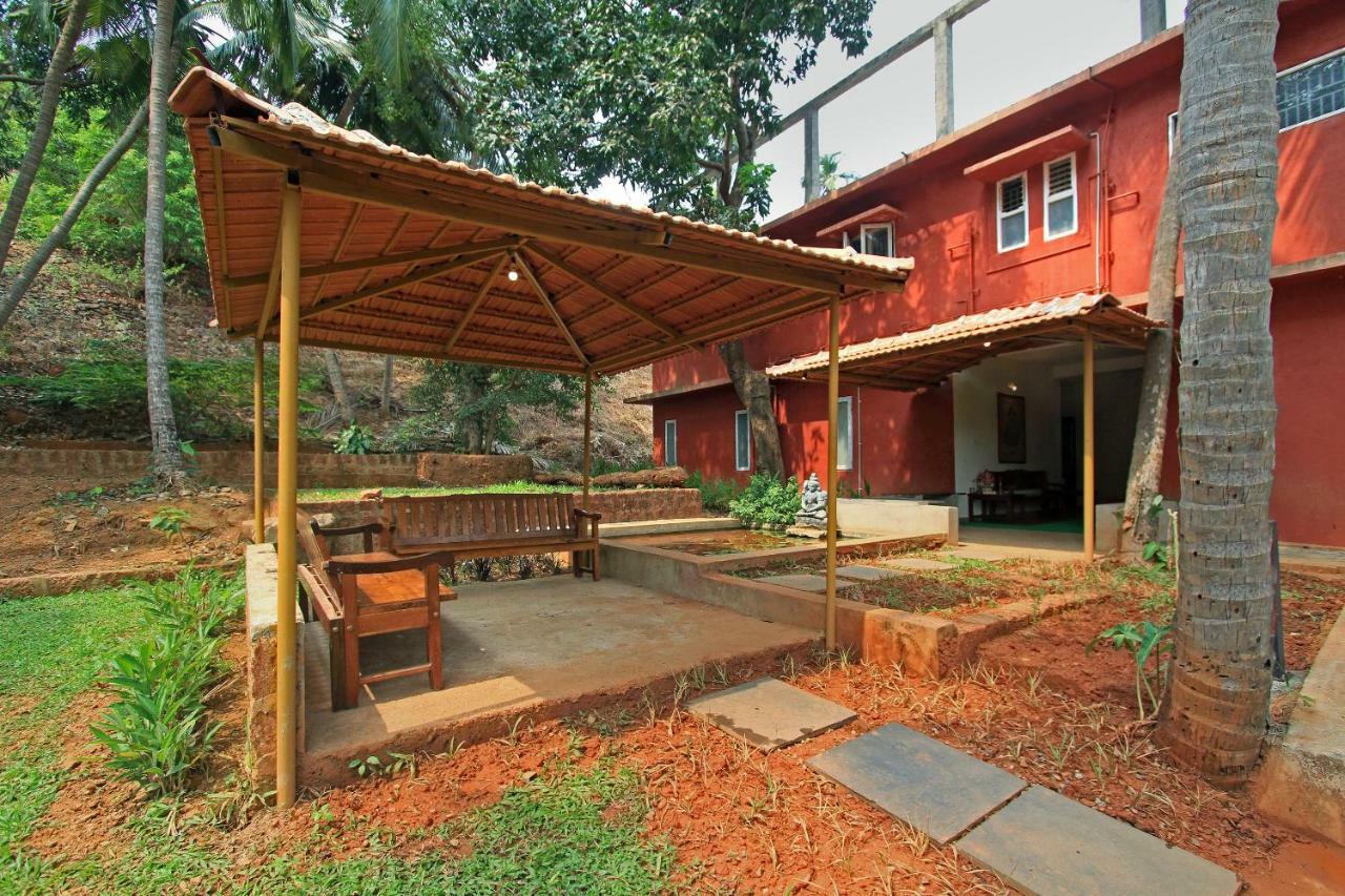 Palette - Arthigamya Spa & Resort Gokarna (Karnataka) Bagian luar foto