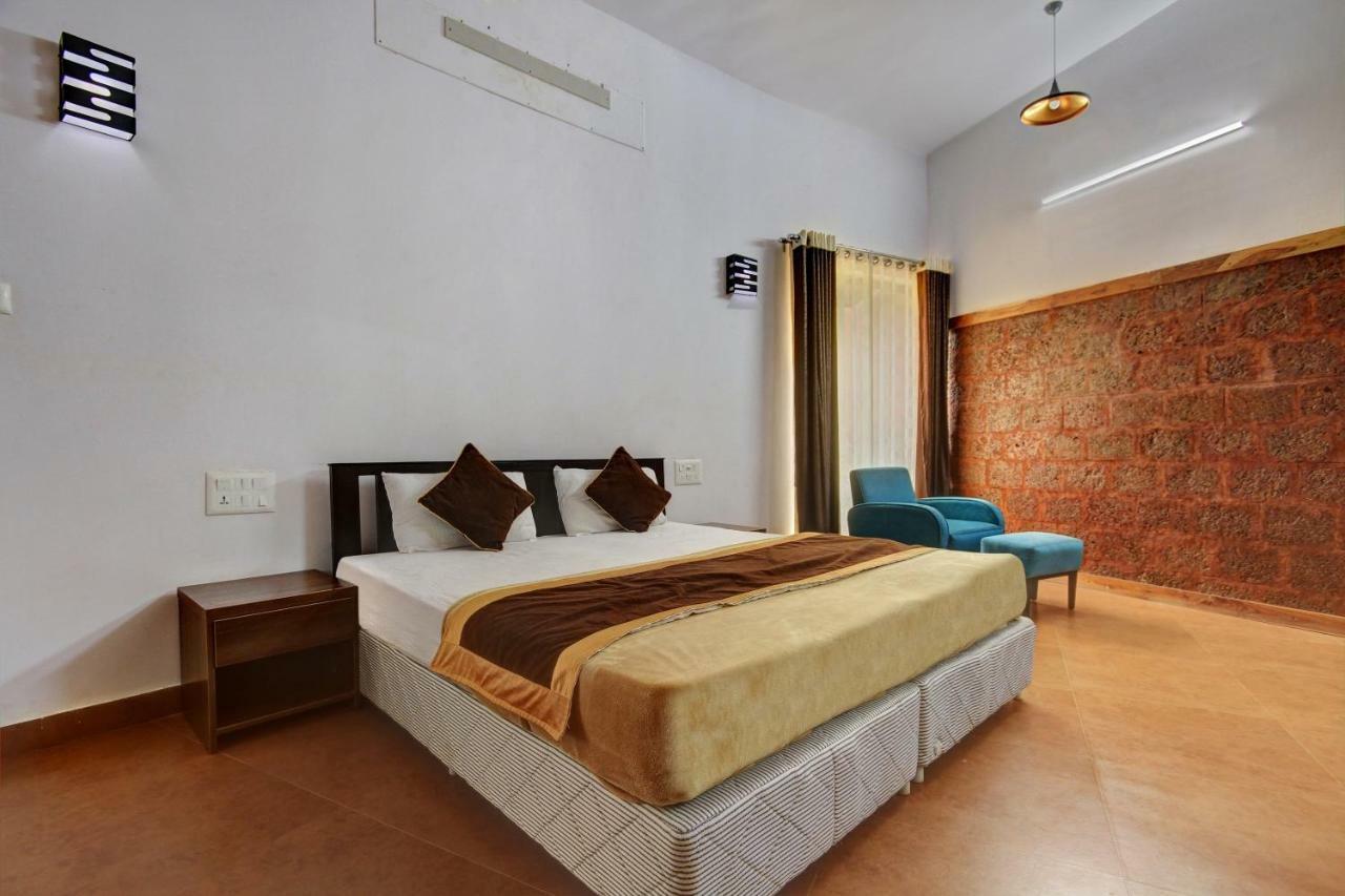 Palette - Arthigamya Spa & Resort Gokarna (Karnataka) Bagian luar foto